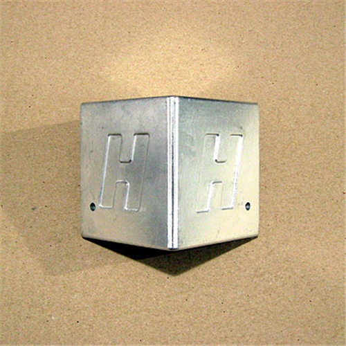 Rear Corner Cap with "H"