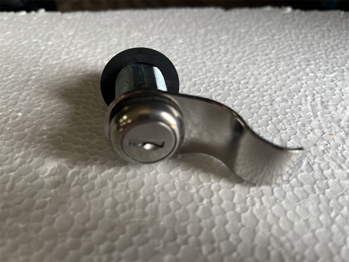CYLINDER, WITH LOCK AND THUMB PULL